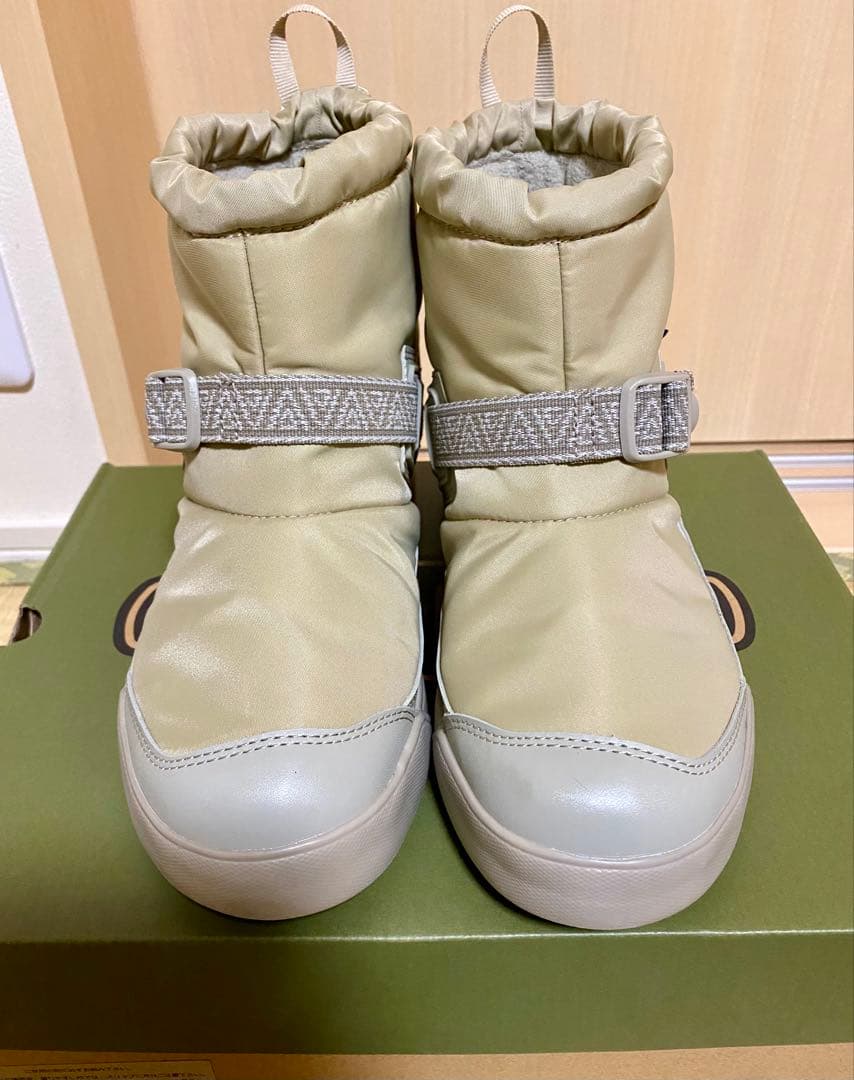 KEEN ショートブーツ