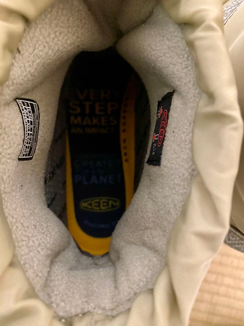 KEEN ショートブーツ