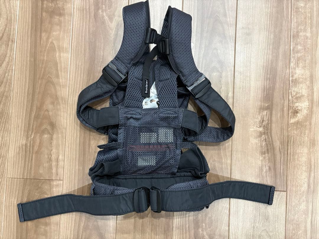 【ほぼ未使用】BABYBJÖRN ONE KAI Air 抱っこ紐 グレー系