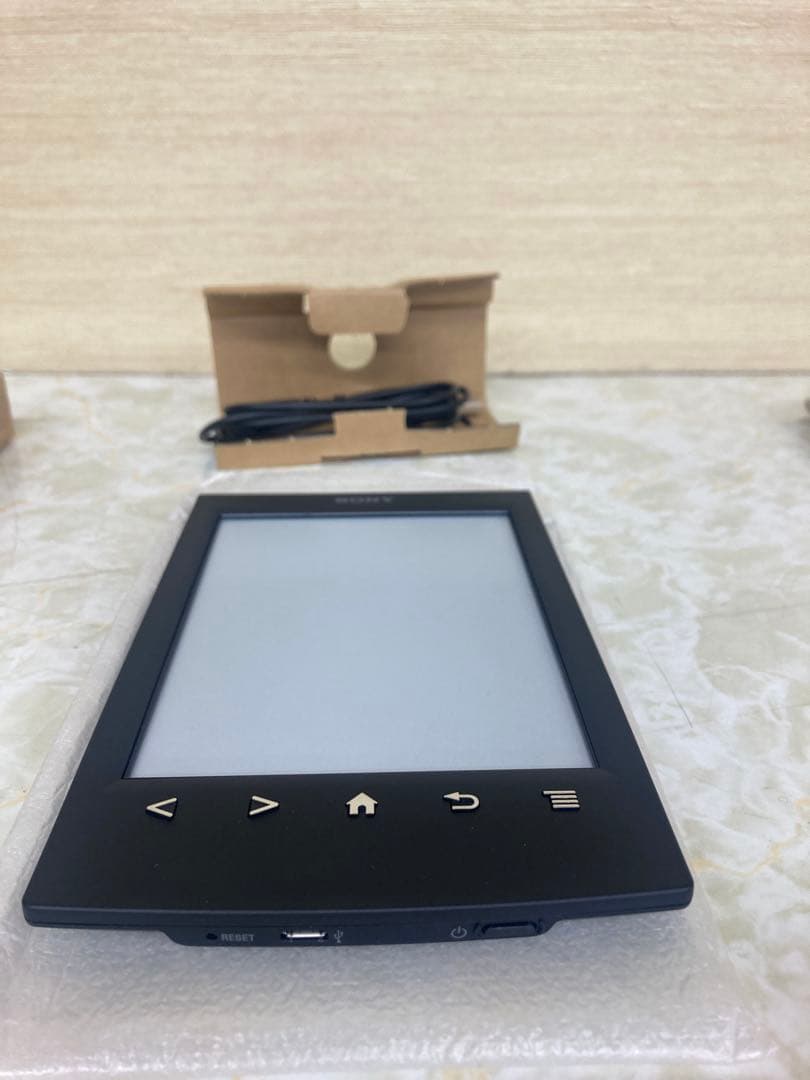 SONY PRS-T2 電子書籍リーダー Wi-Fi対応　ケース付き