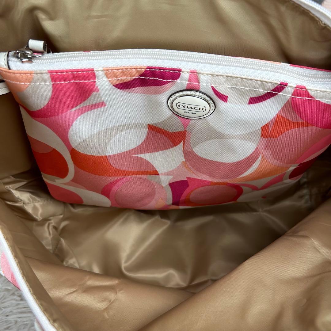 COACHコーチ　ナイロントートバッグ　ポーチ付　シグネチャー ボストン