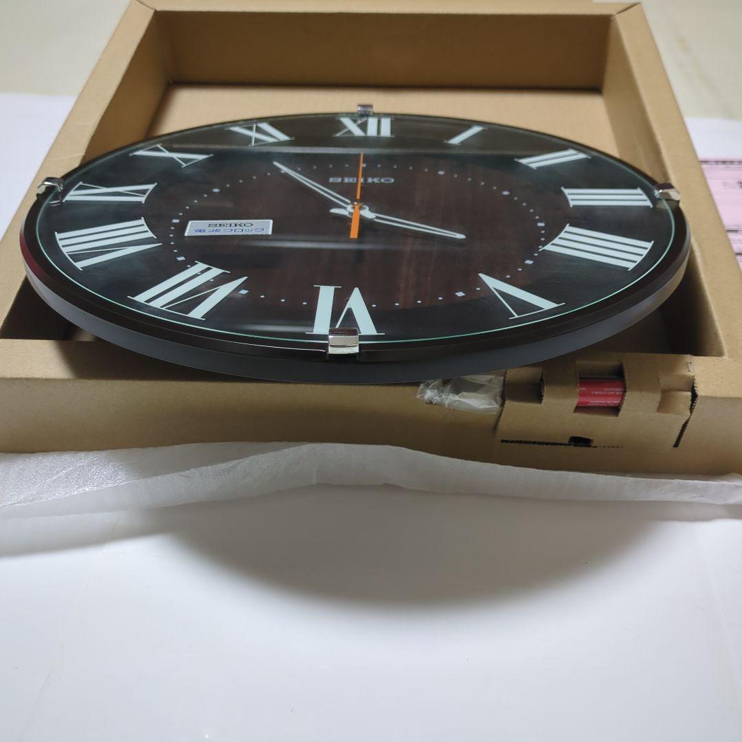 SEIKO 木目調電波クロック 掛時計直径32cm厚さ46mm 新品です！