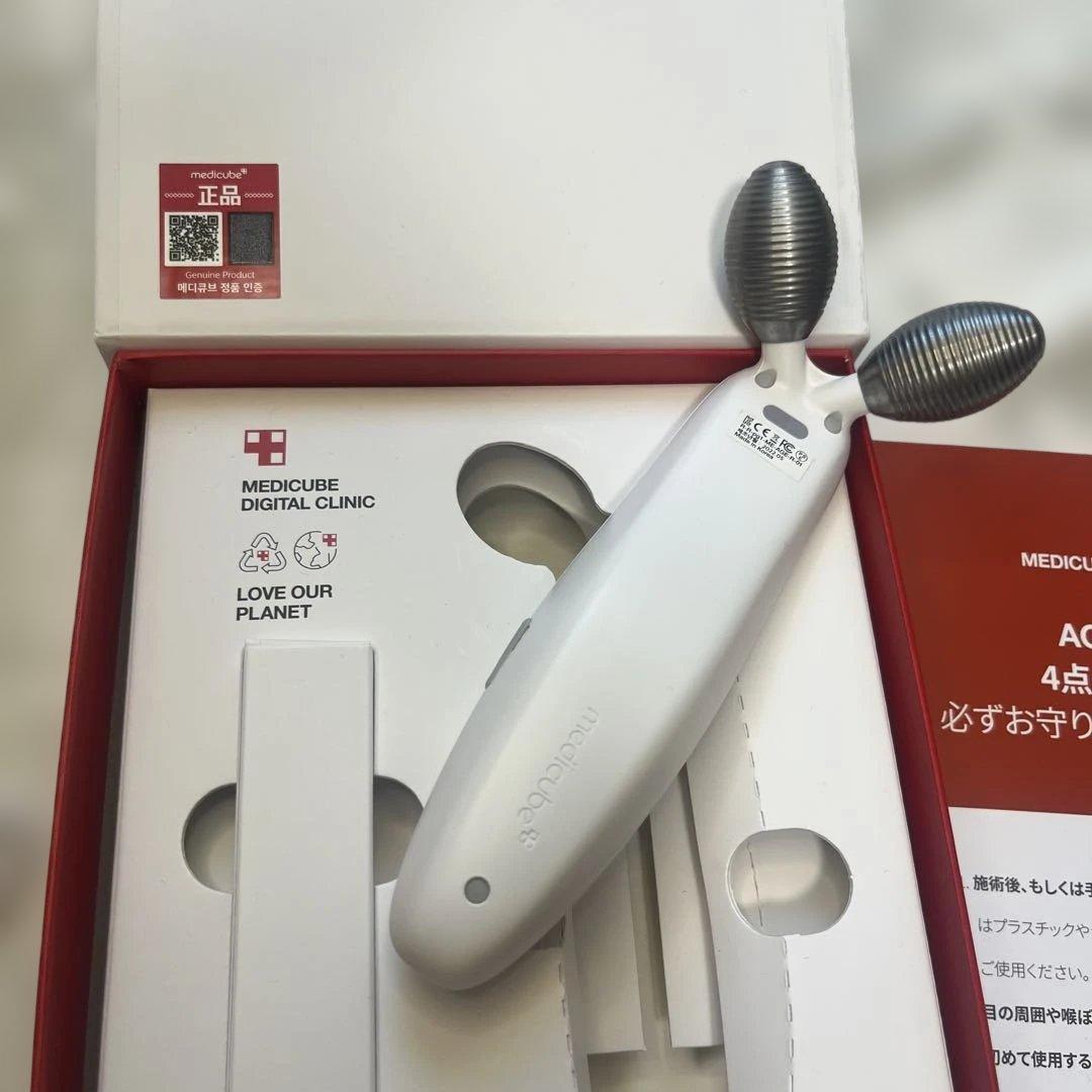 AGE-R DERMA EMS SHOT 美顔器