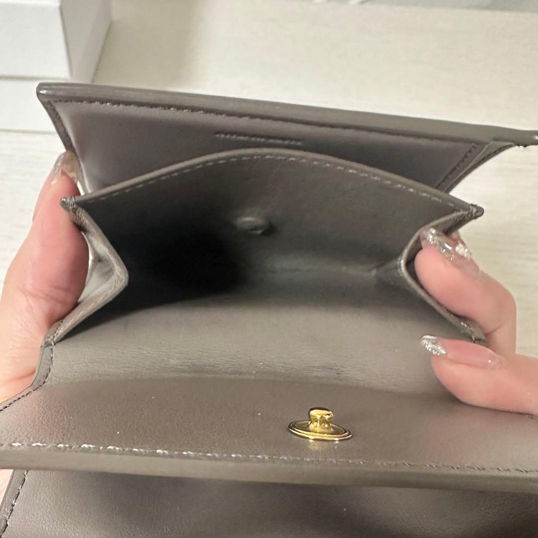 CELINE スモールフラップウォレット トリオンフ ペブル