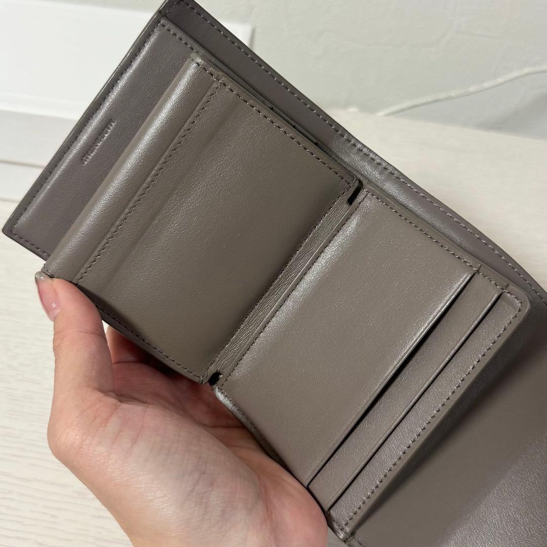 CELINE スモールフラップウォレット トリオンフ ペブル