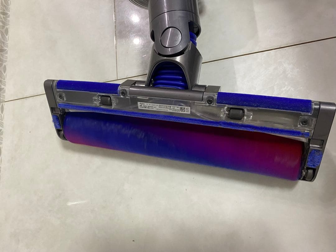 Dyson スティッククリーナー Sv18 スタンド付き各種アタッチメント付き