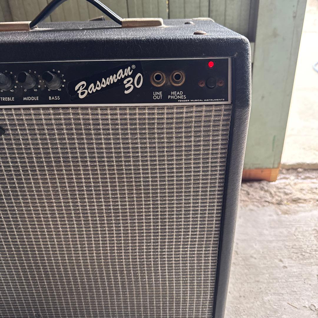 Fender Bassman 30 ベース用アンプ