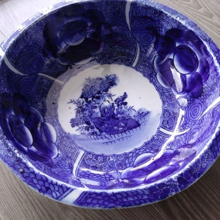骨董 厚手藍鉢 (大鉢) 京都骨董店購入品 アンティーク ベロ藍 訳あり品です。