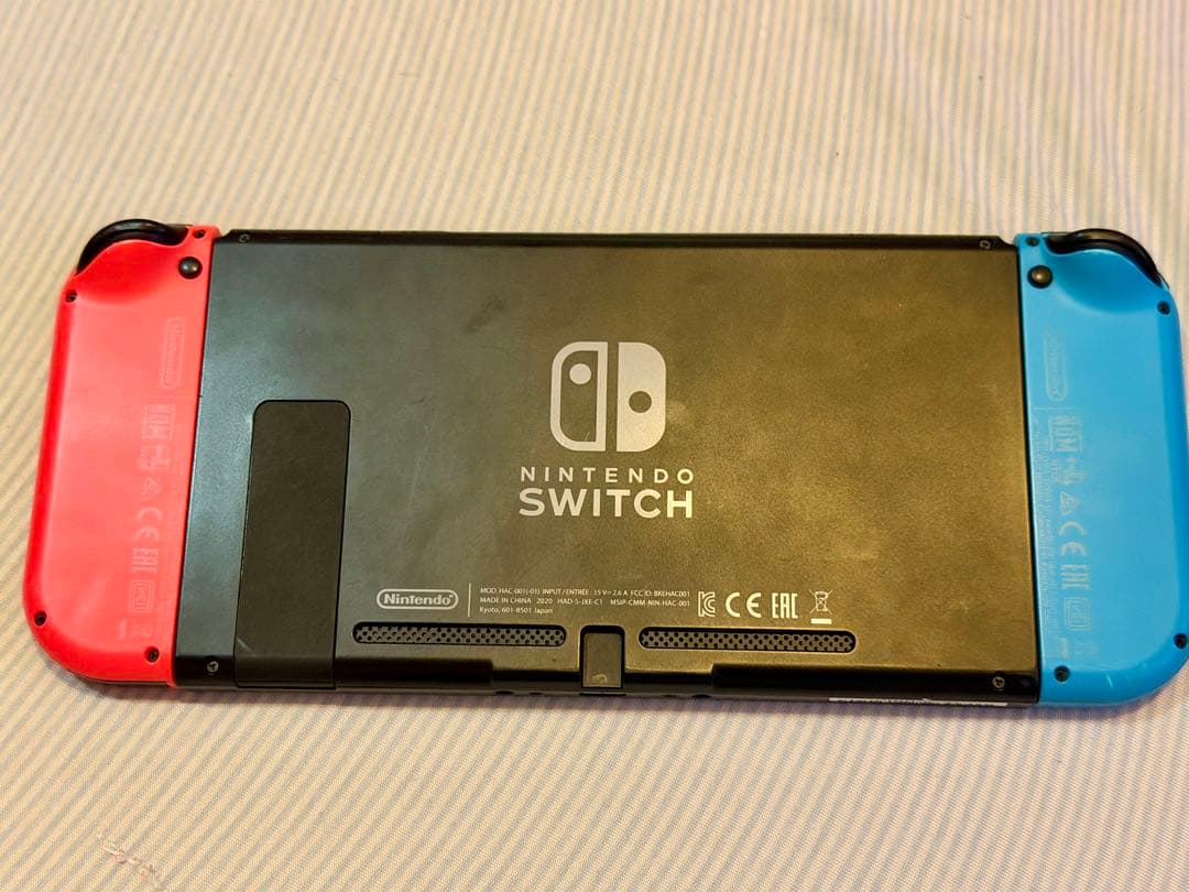 Nintendo Switch ネオンレッド/ネオンブルー 本体　ケース付き
