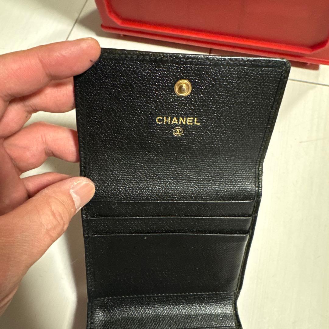 正規品・黒　CHANEL シャネル 三つ折り財布