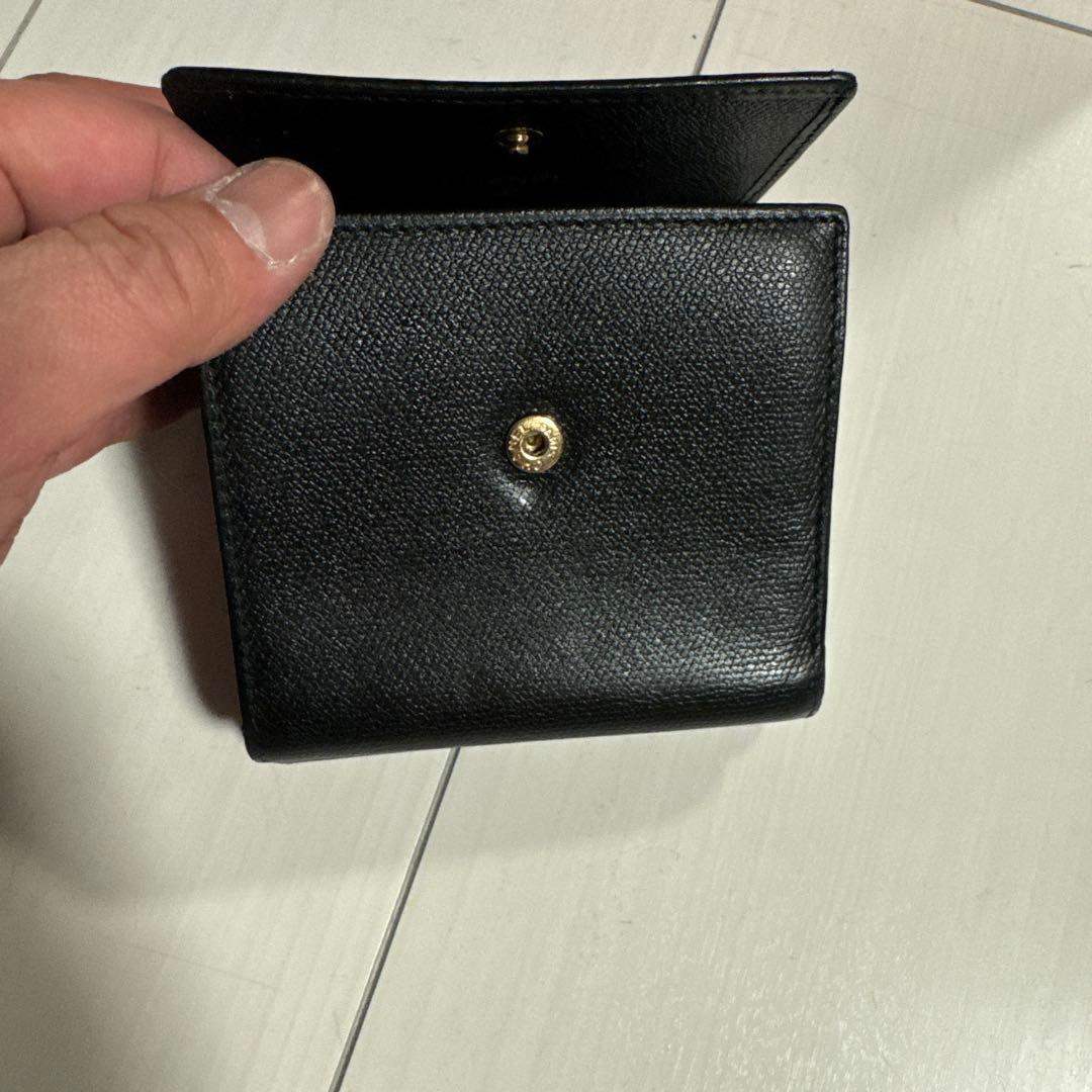 正規品・黒　CHANEL シャネル 三つ折り財布