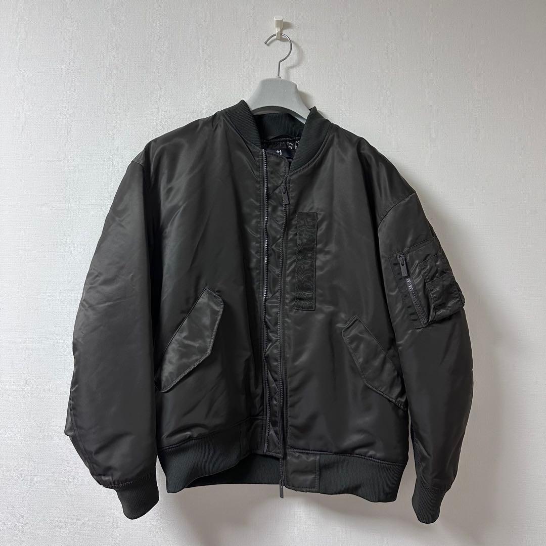 UNIQLO +J ハイブリッドダウンオーバーサイズMA-1ブルゾン GRAY