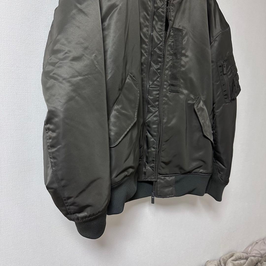 UNIQLO +J ハイブリッドダウンオーバーサイズMA-1ブルゾン GRAY