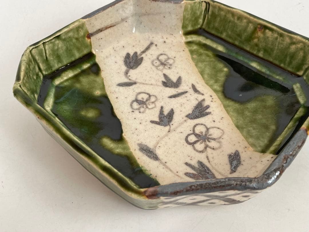 織部鉢　美土里窯　菱形鉢　盛鉢　盛器　菓子器　おりべ