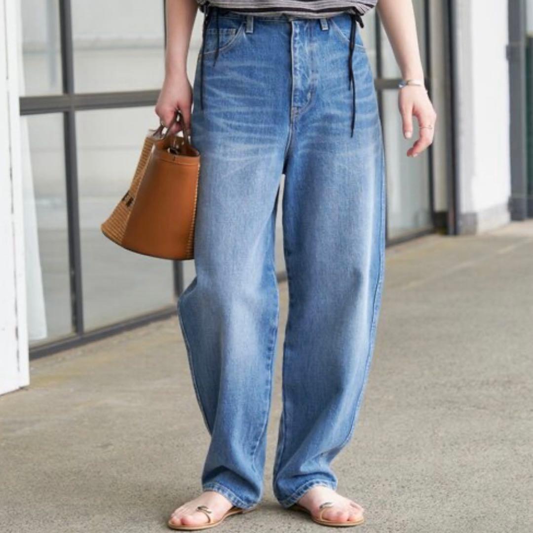 スピック＆スパン　51/2 カーブラインデニムパンツ　ヴィンテージ加工　26