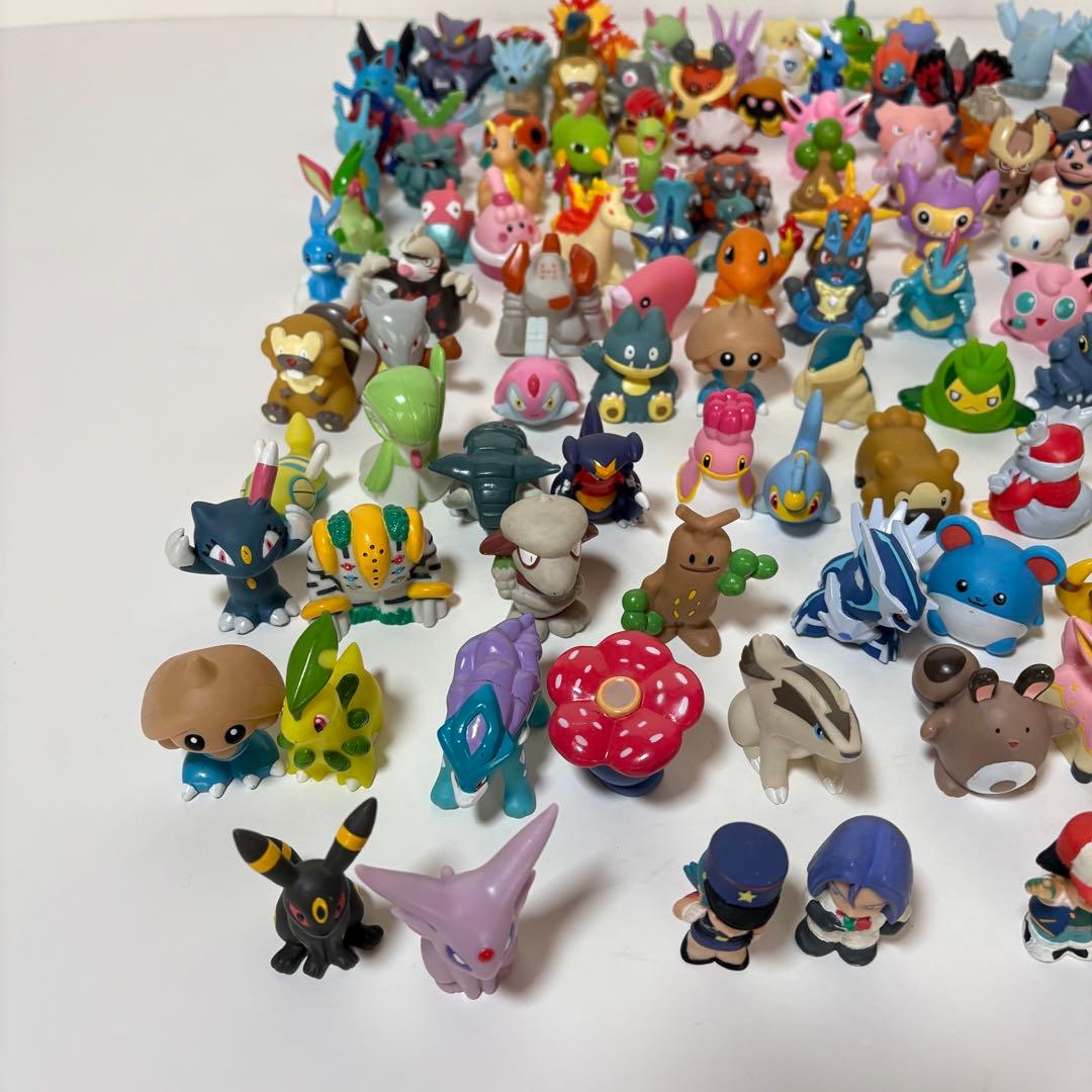 ポケモンキッズ 指人形 ソフビ 約130体 大量まとめ売り フィギュア