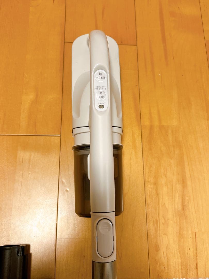 東芝 VC-CLW33 掃除機　コードレスクリーナー　2024年製　動作確認済