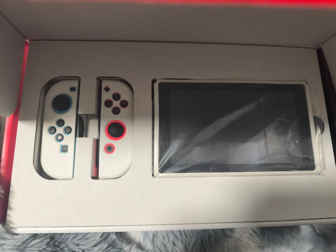 Nintendo Switch 本体 レッド/ブルー　バッテリー強化版
