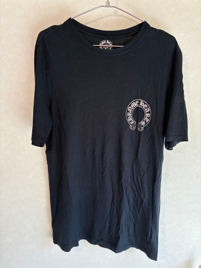 クロムハーツ　Tシャツ スクロール