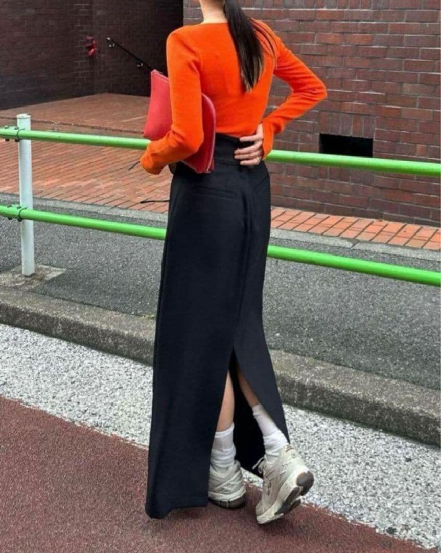 m*n様 CLANE HIGH WAIST COCOON SKIRT　黒　サイズ