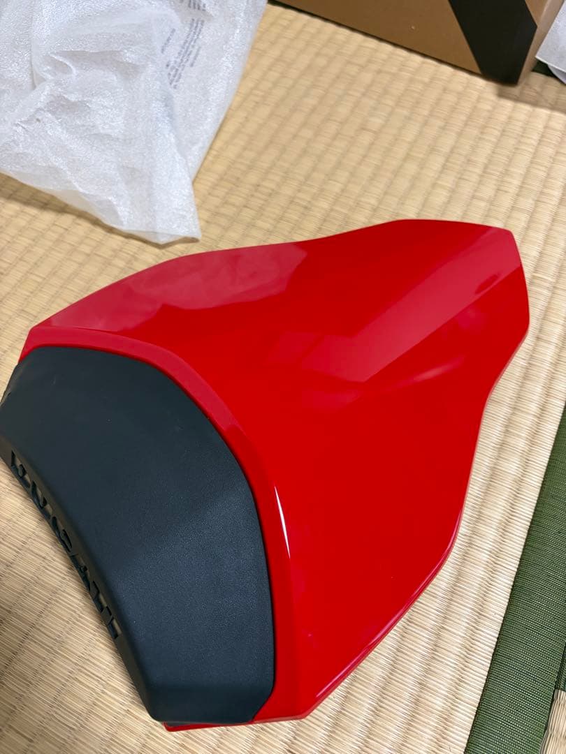 ドゥカティ ストリートファイター 1098/848 シートカバー