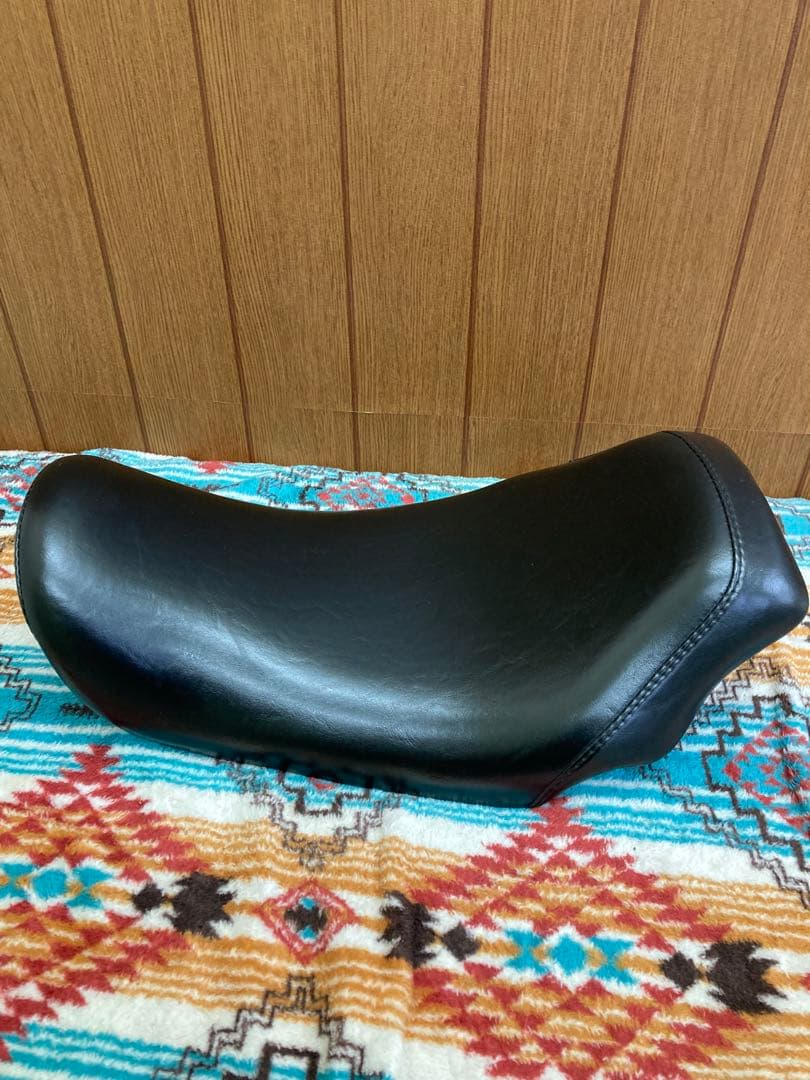 Le Pera バイクシート 黒