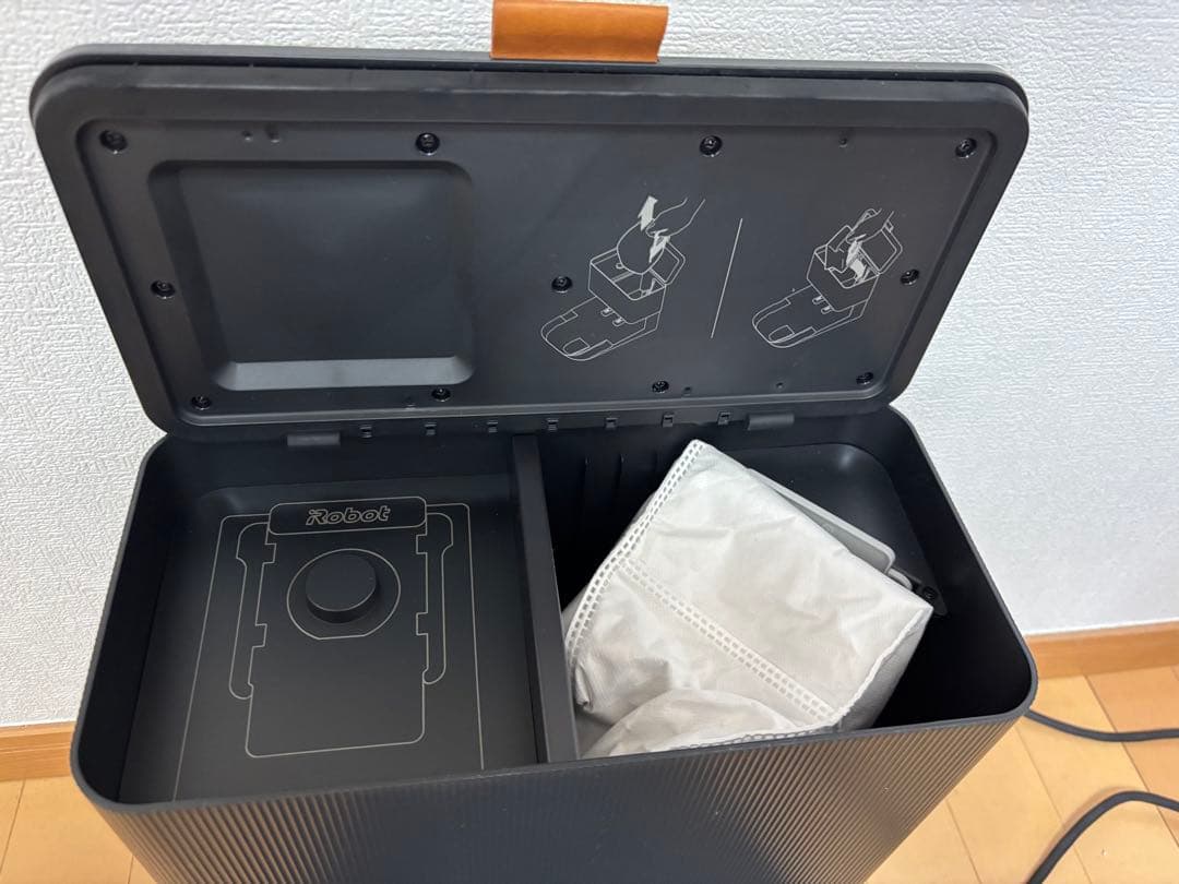 ルンバ　Roomba j7+ iRobot 箱付き