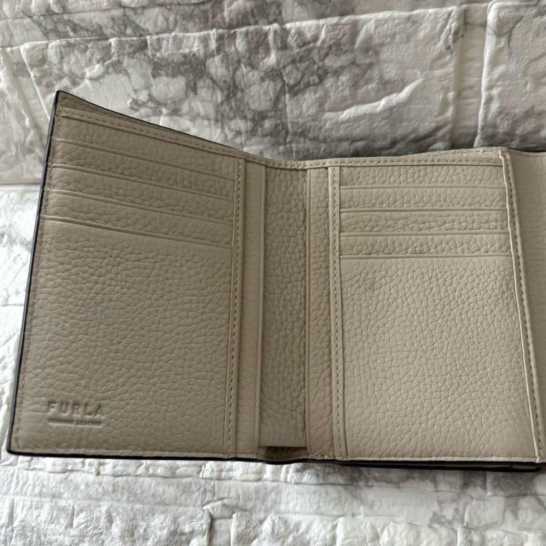 【極美品】FURLA フルラ 三つ折り財布 レザー ダフネ グレージュ
