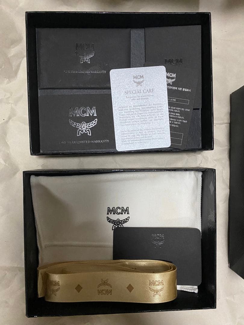 MCM 二つ折り財布 ブラウン レザー