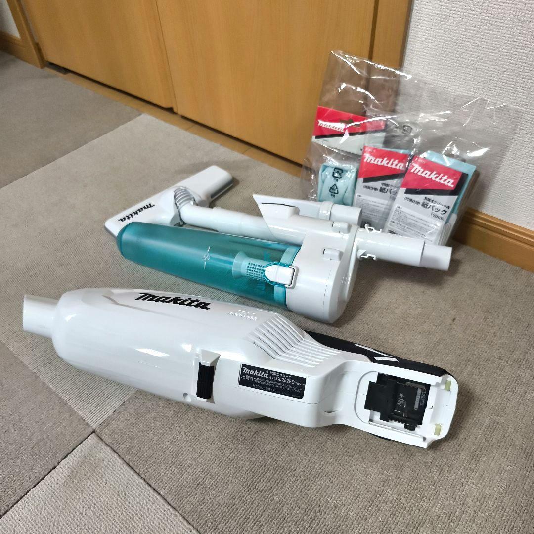 【美品】♦MakitaCL282FD18vクリーナー/サイクロンアタッチメント/