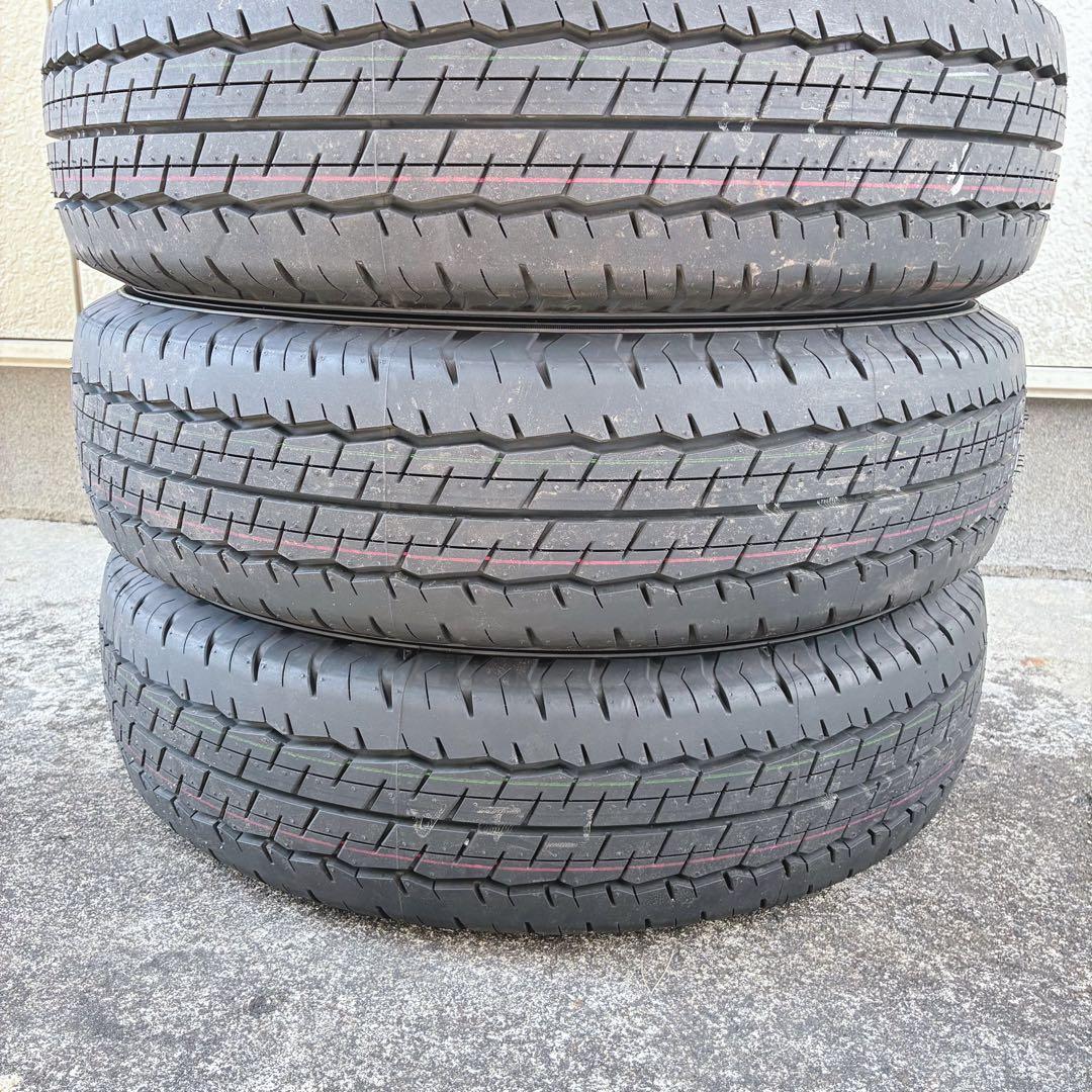新車外し 195/80/R15 ハイエース 8型 2025年11月納車 4本