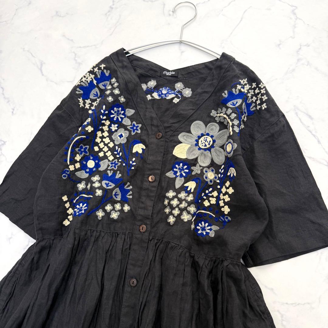 マーブルシュッド✨定価2.2万✨リネン花柄刺繍ワンピース　グレー　麻100%