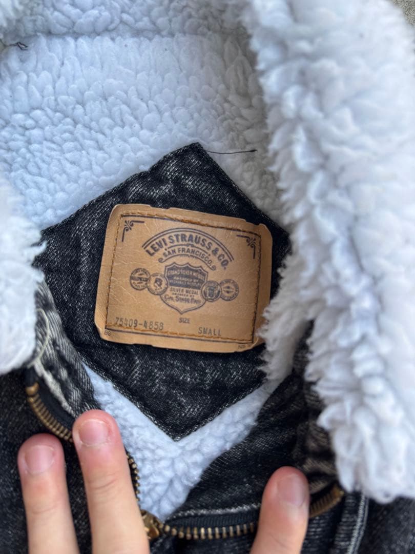 i*e様 Levi's usaリーバイス 75409-4858　ブラックボアジャ