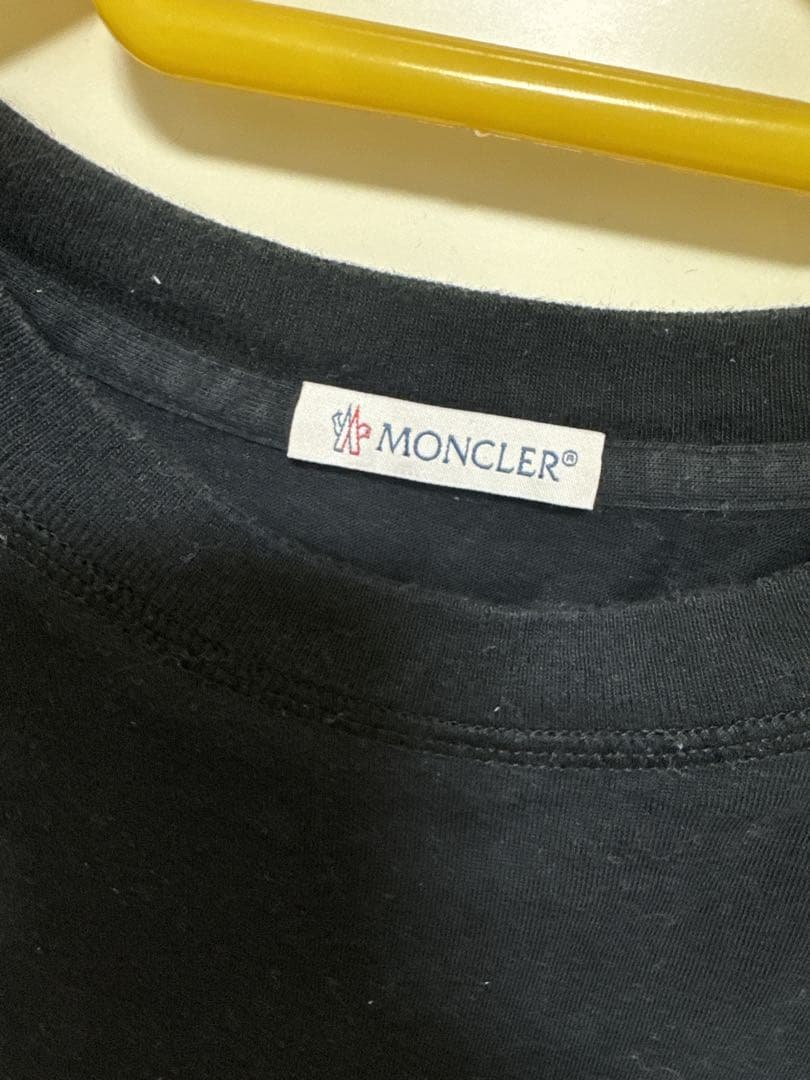 DK　MONCLER ブラック Tシャツ