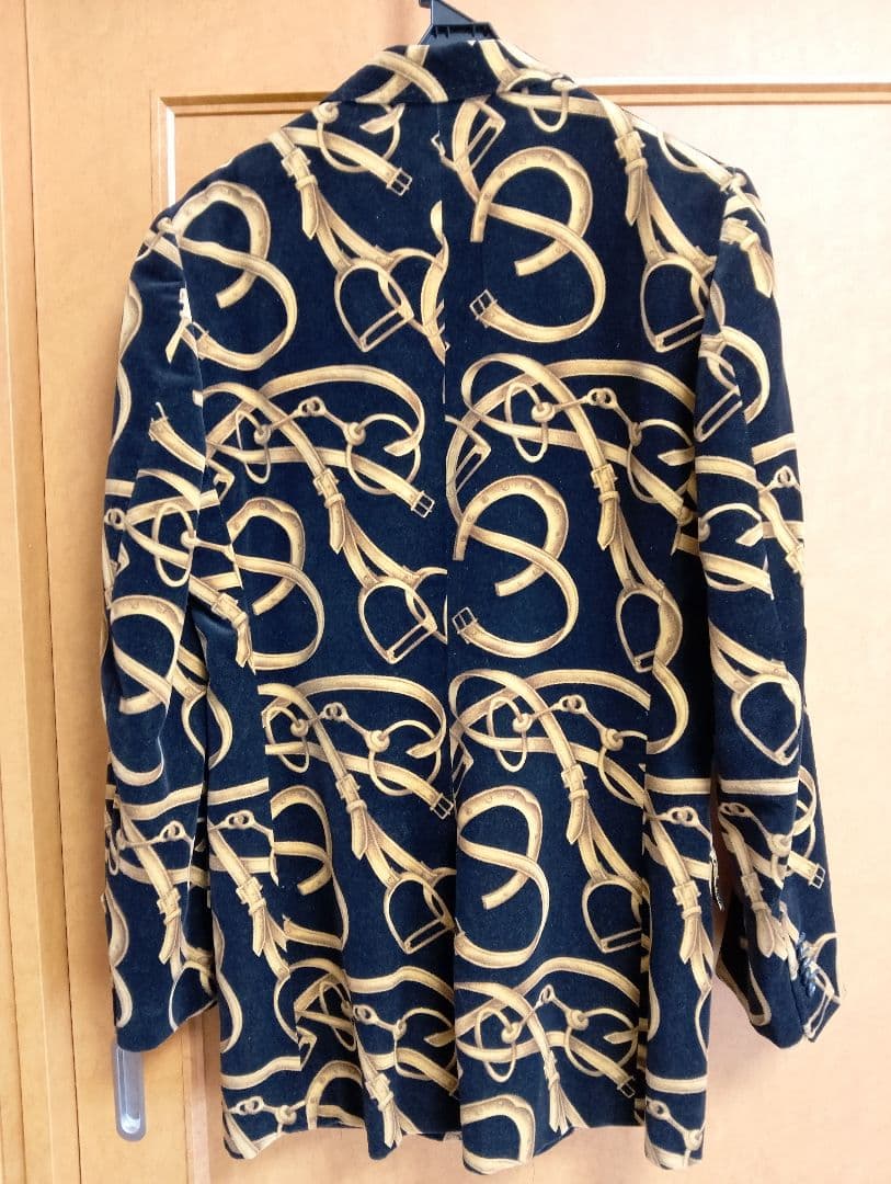 DOLCE ＆GABBANA 総柄　馬具柄　テーラードジャケット　2つポタン