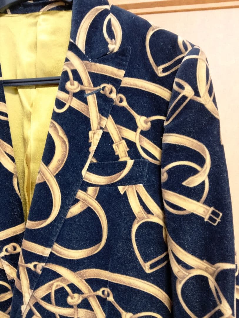 DOLCE ＆GABBANA 総柄　馬具柄　テーラードジャケット　2つポタン