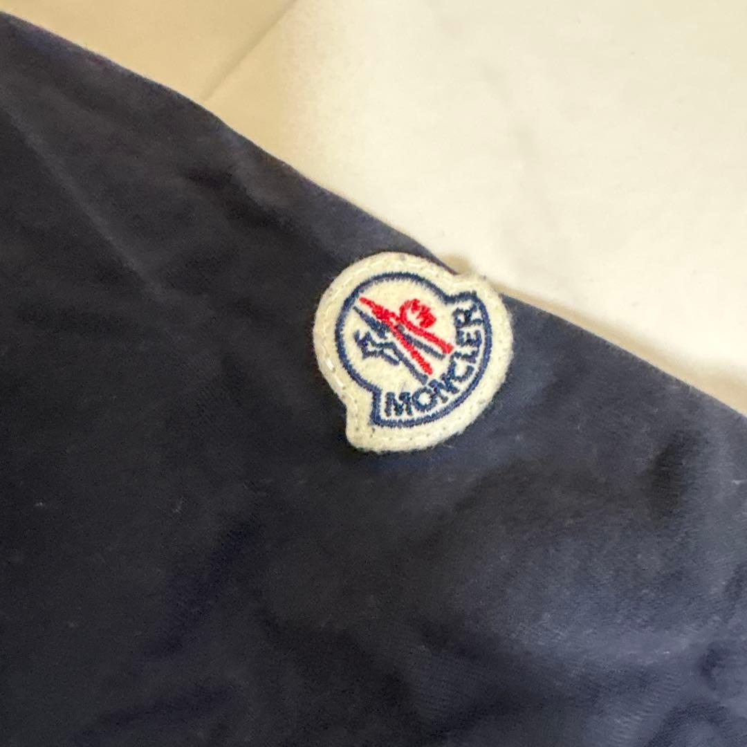Moncler ネイビー Tシャツ