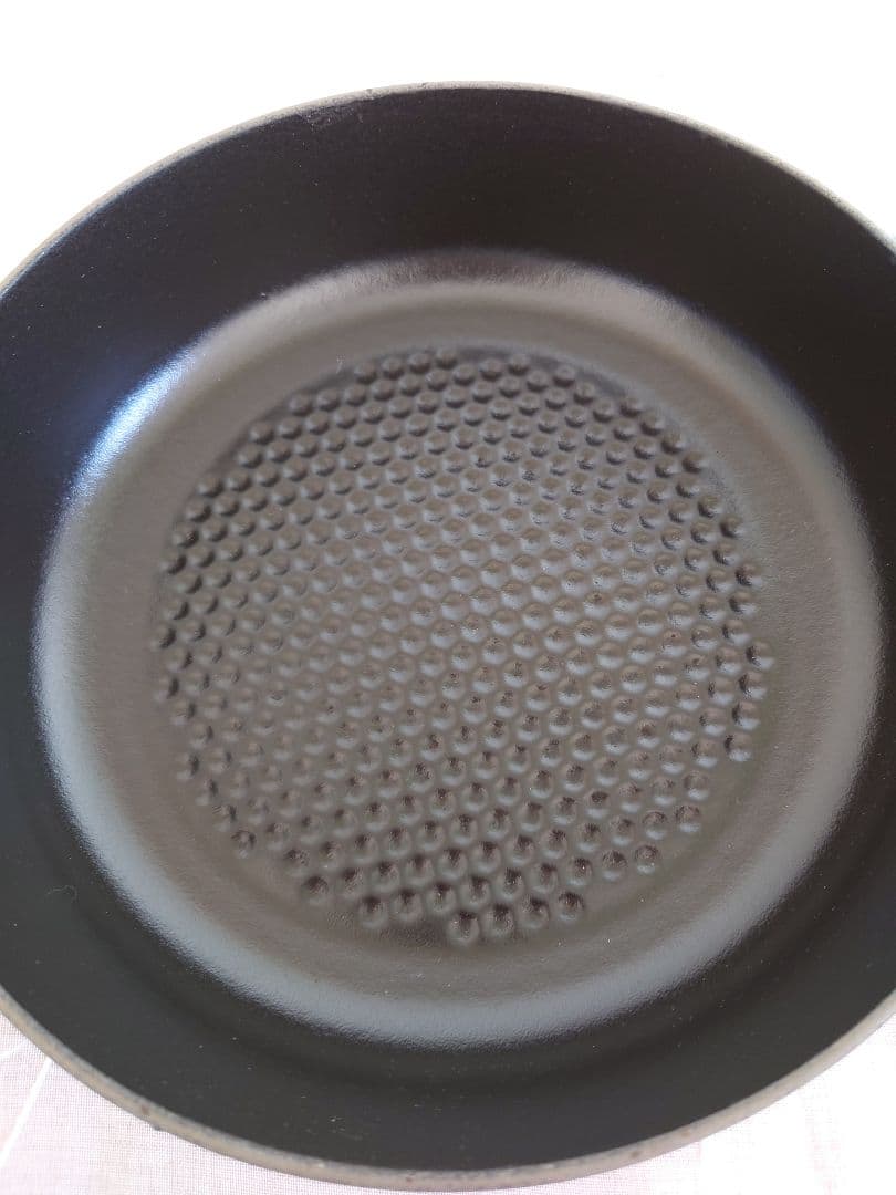 STAUB ストウブ ニダベイユ ソテーパン 24cm ブラック