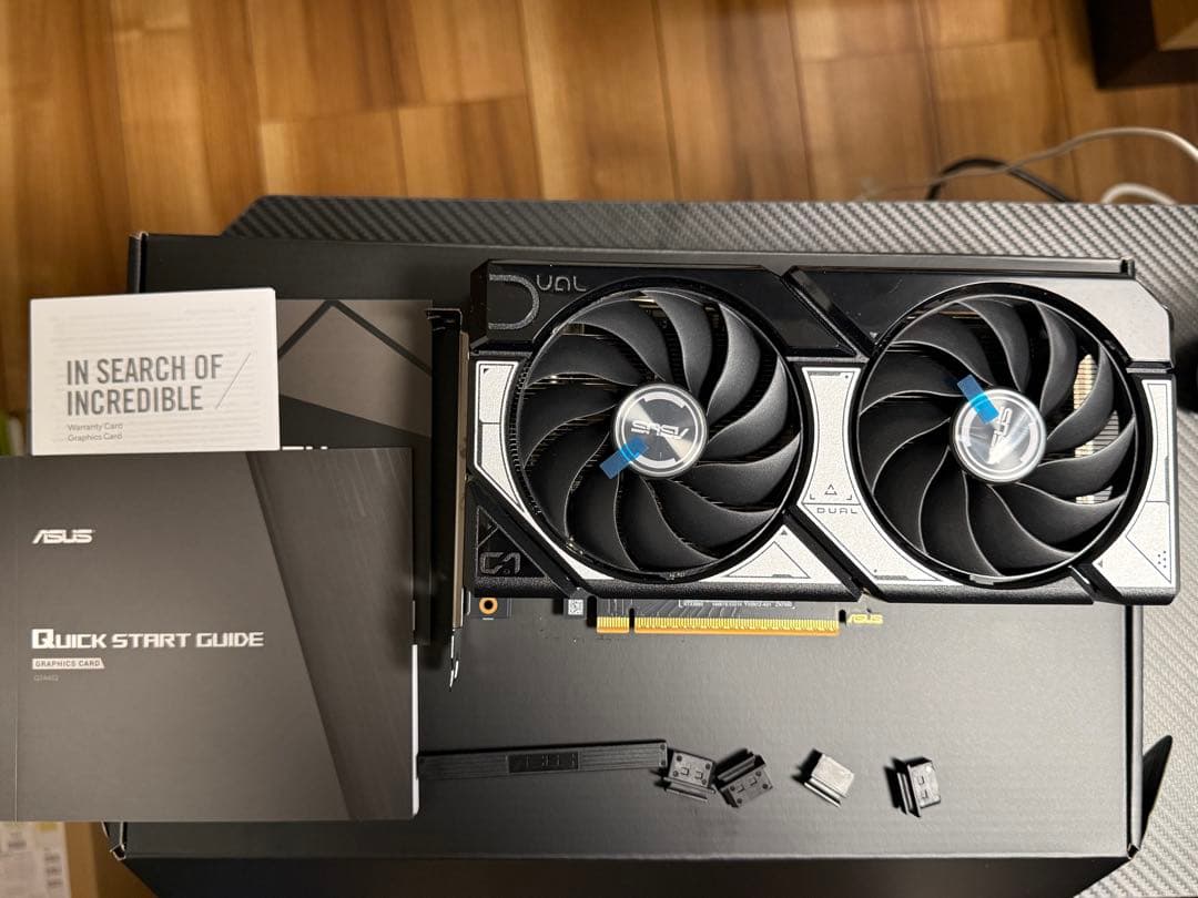 グラフィックボード・グラボ・ビデオカード ASUS GeForce RTX 5060 OC Edition 8GB