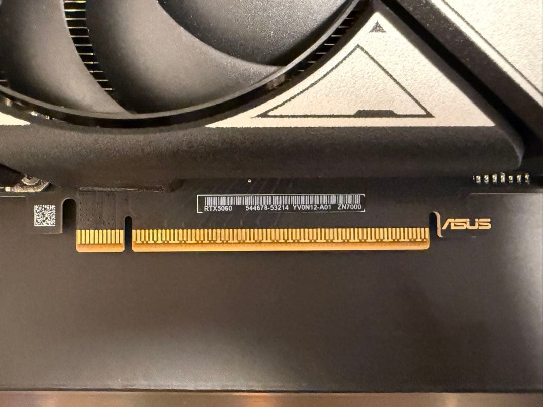 グラフィックボード・グラボ・ビデオカード ASUS GeForce RTX 5060 OC Edition 8GB