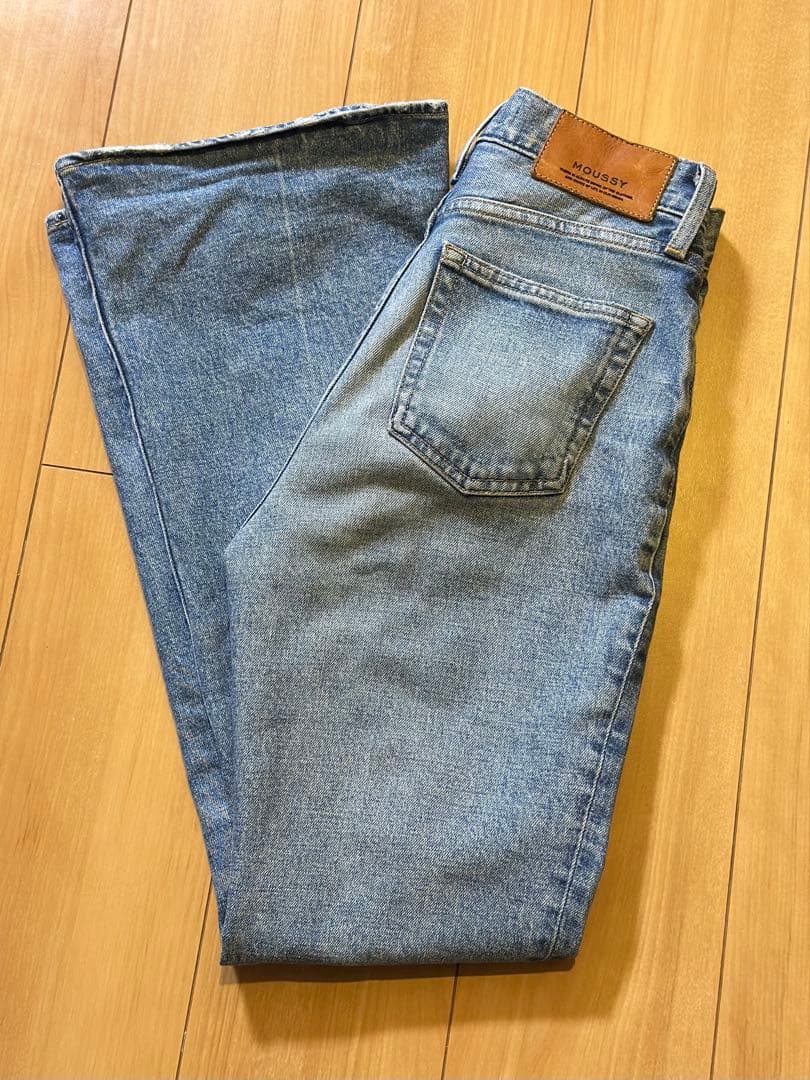 moussy MVSフレアデニム 25inch