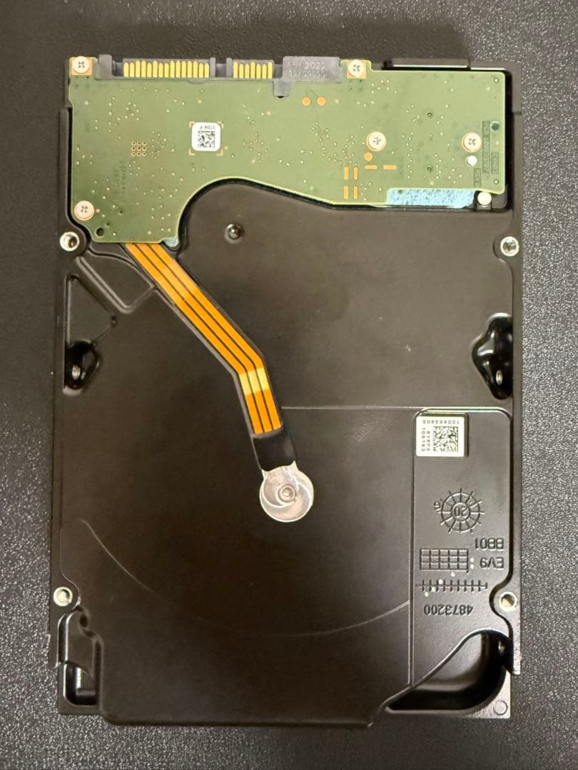 内蔵型ハードディスクドライブ Seagate Exos X16 16TB HDD ST16000NM001G