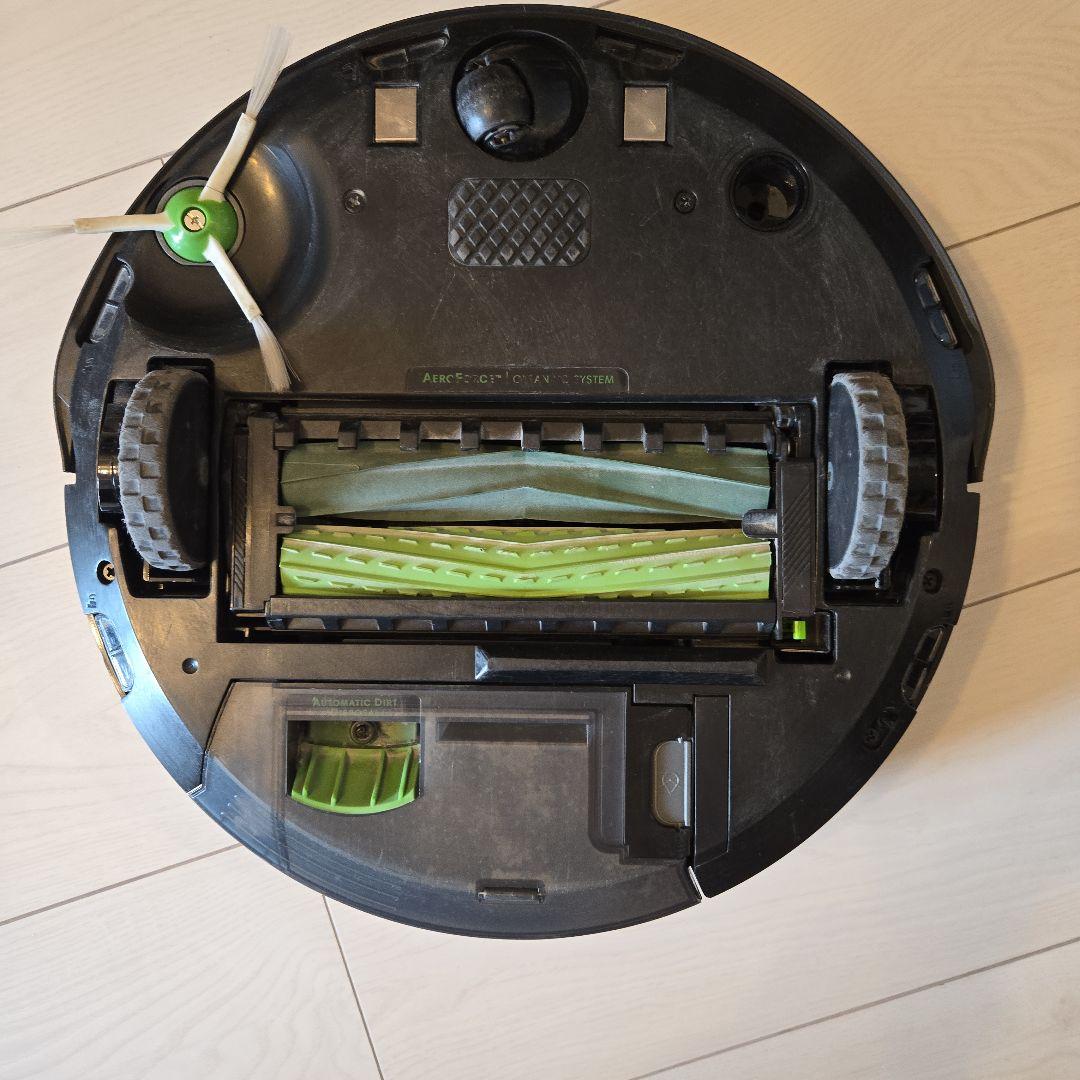 ルンバ j7+ ロボット掃除機 本体 ブラック