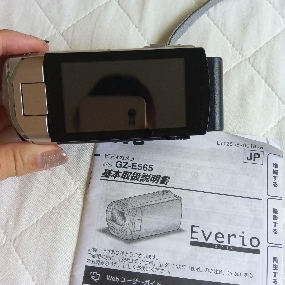 JVC Everio GZ-E565 ビデオカメラ 本体
