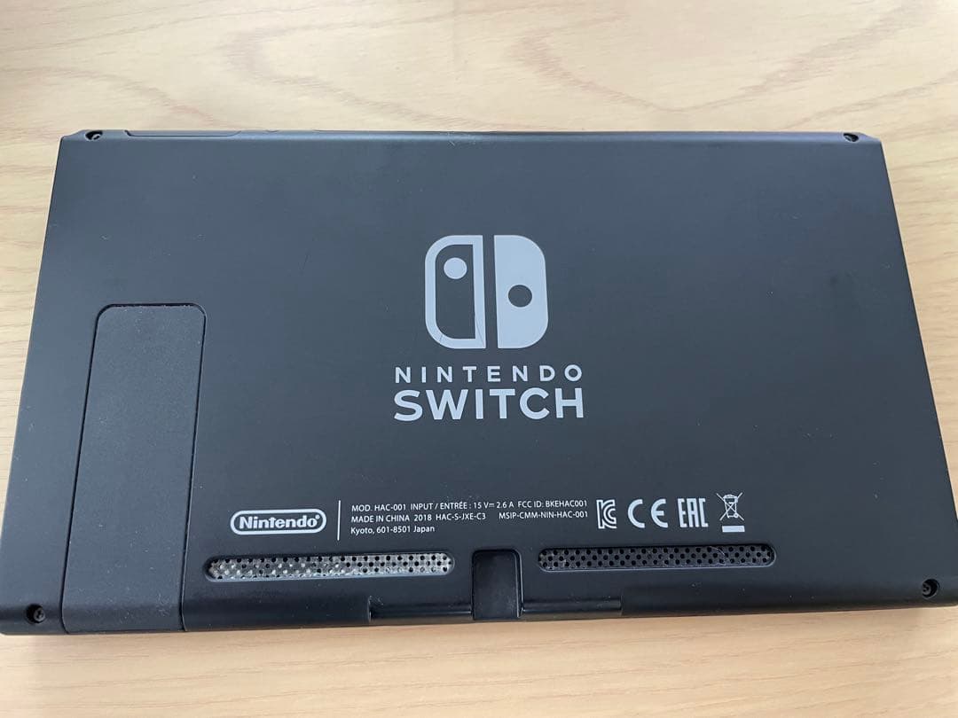 t*o様 Nintendo Switch グレー【カートリッジ読み込み不可】動作