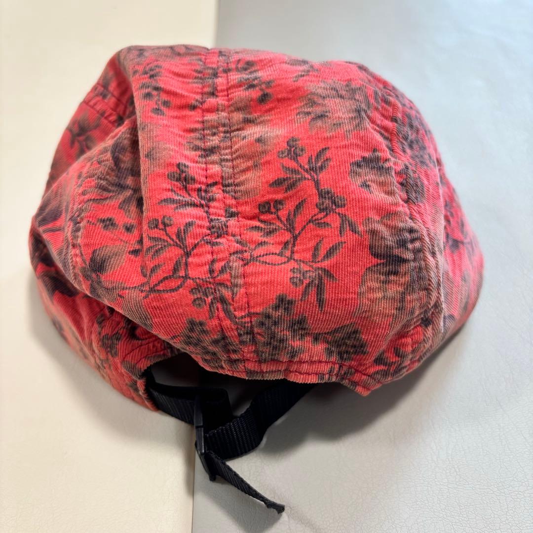 supreme キャップ　帽子　赤　レッド　ボックスロゴ　フラワー　花柄