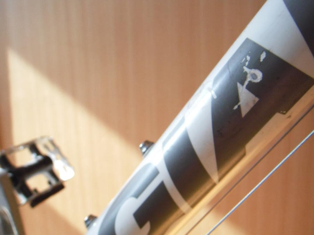 【手渡し 南大阪】中古クロスバイク GIANT ESCAPE Air 白 XXS