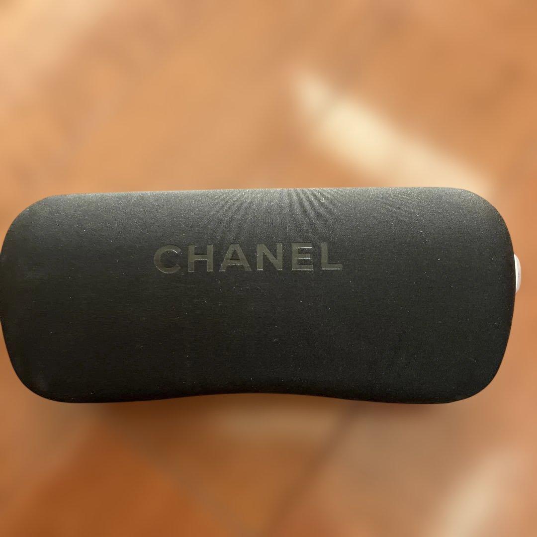 お値下げCHANEL サングラス ケース付き