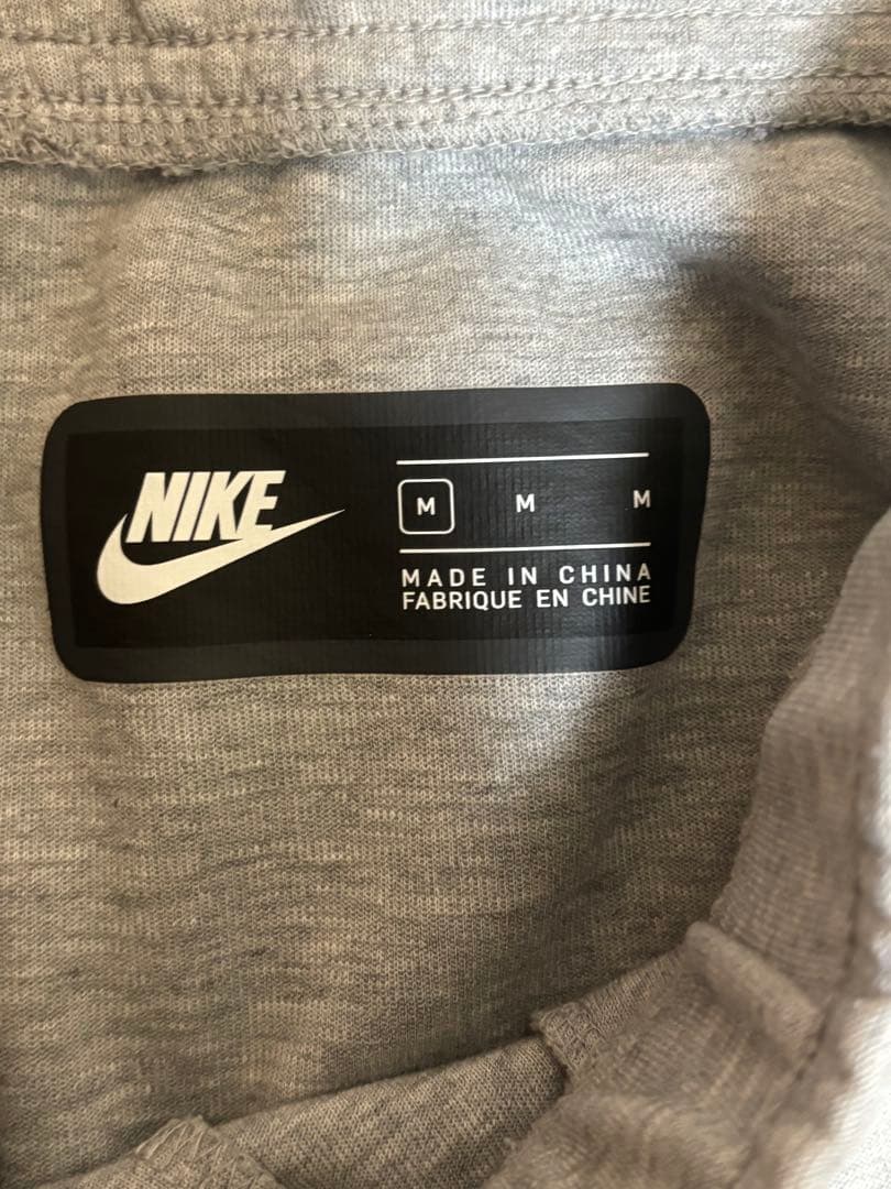 【ほぼ未使用】Nike テックフリース ジョグパンツ