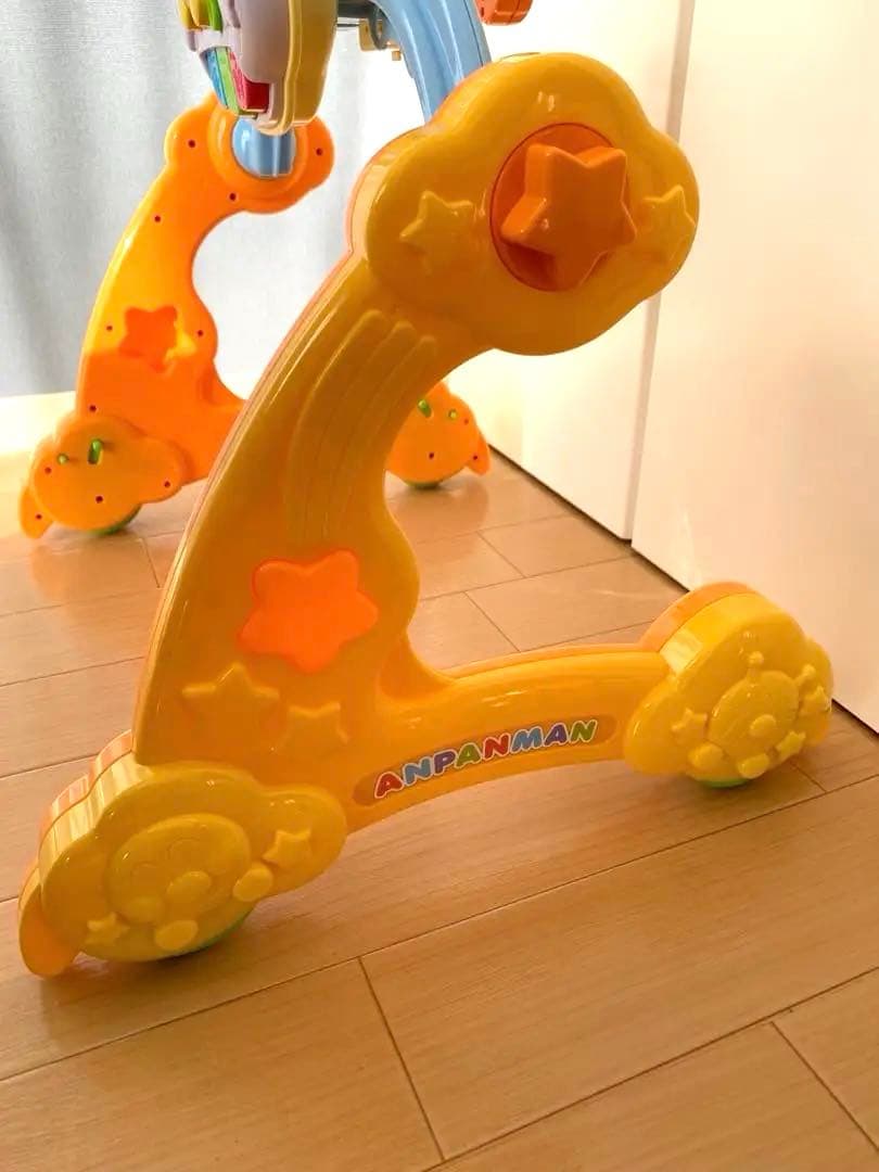 アンパンマン 8WAYウォーカーまでへんしん！ よくばりメリー
